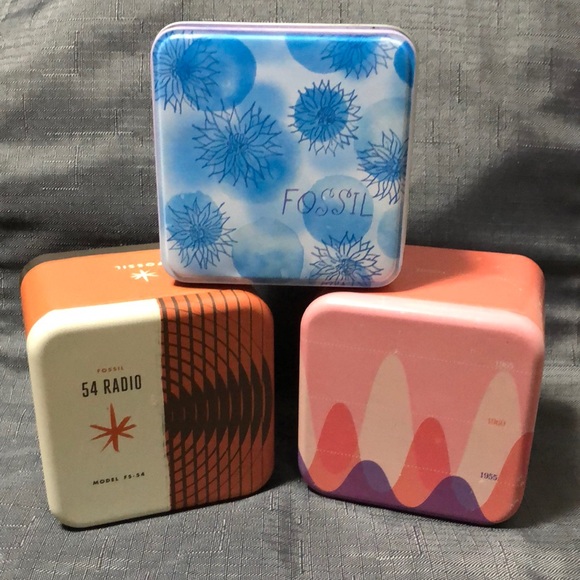 Fossil Other - 🌟FOSSIL WATCH TINS🌟